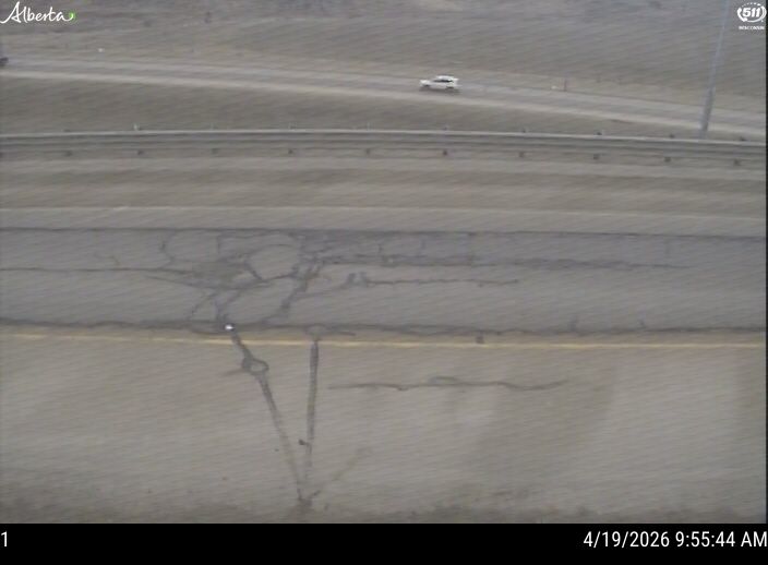 Hwy 216 & Hwy 16 Interchange (West) — HWY16 EB to AHD NB, left side of ramp