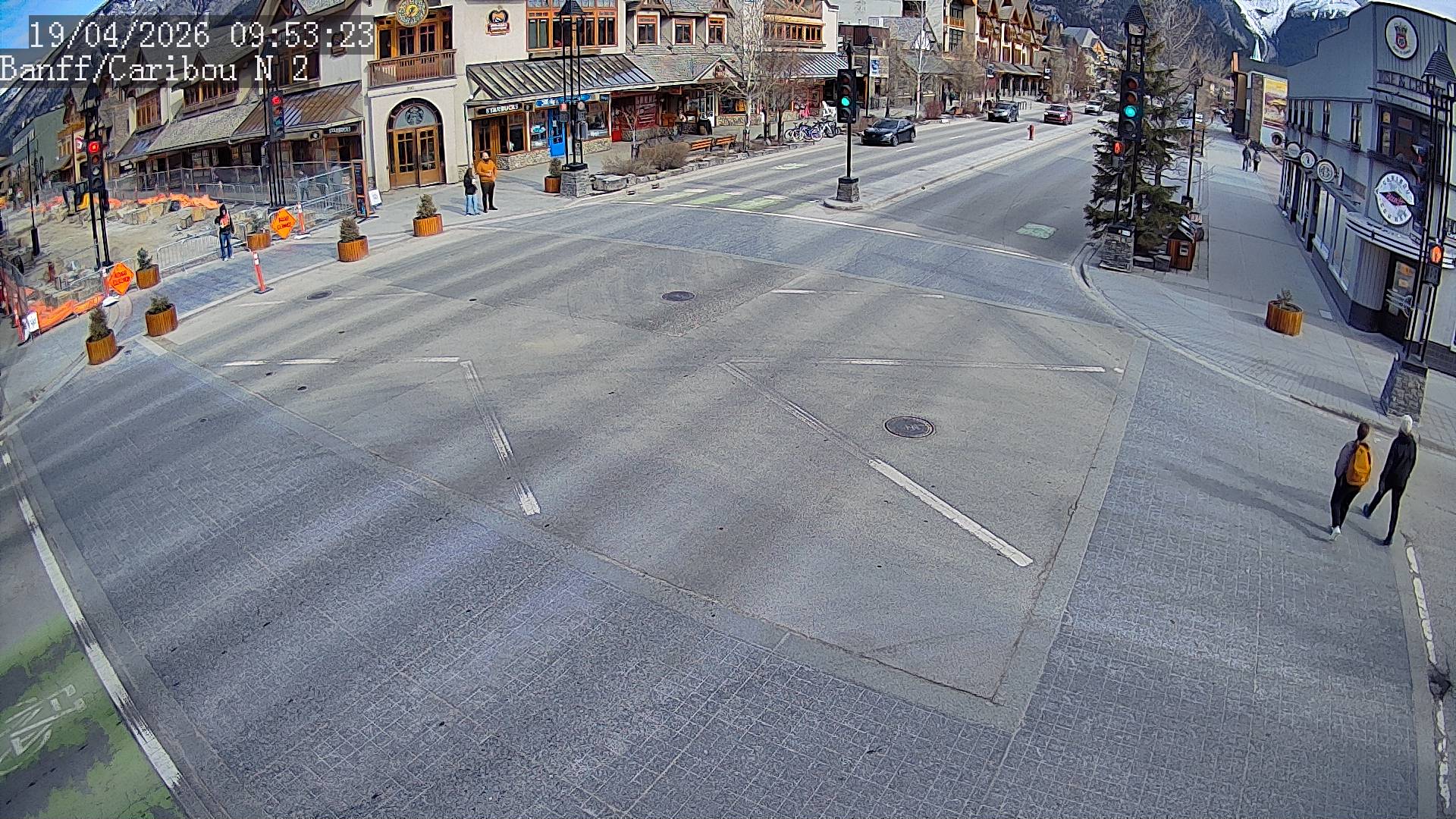 Banff Ave and Caribou St — Road