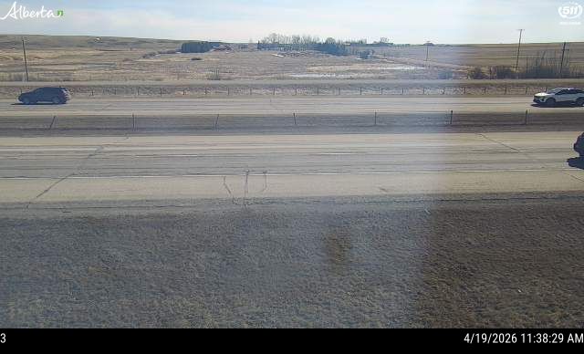 Hwy 2: South of Hwy 581 near Carstairs — West side of HWY