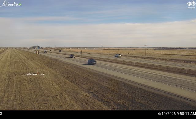 Hwy 2: South of Hwy 581 near Carstairs — West side of HWY