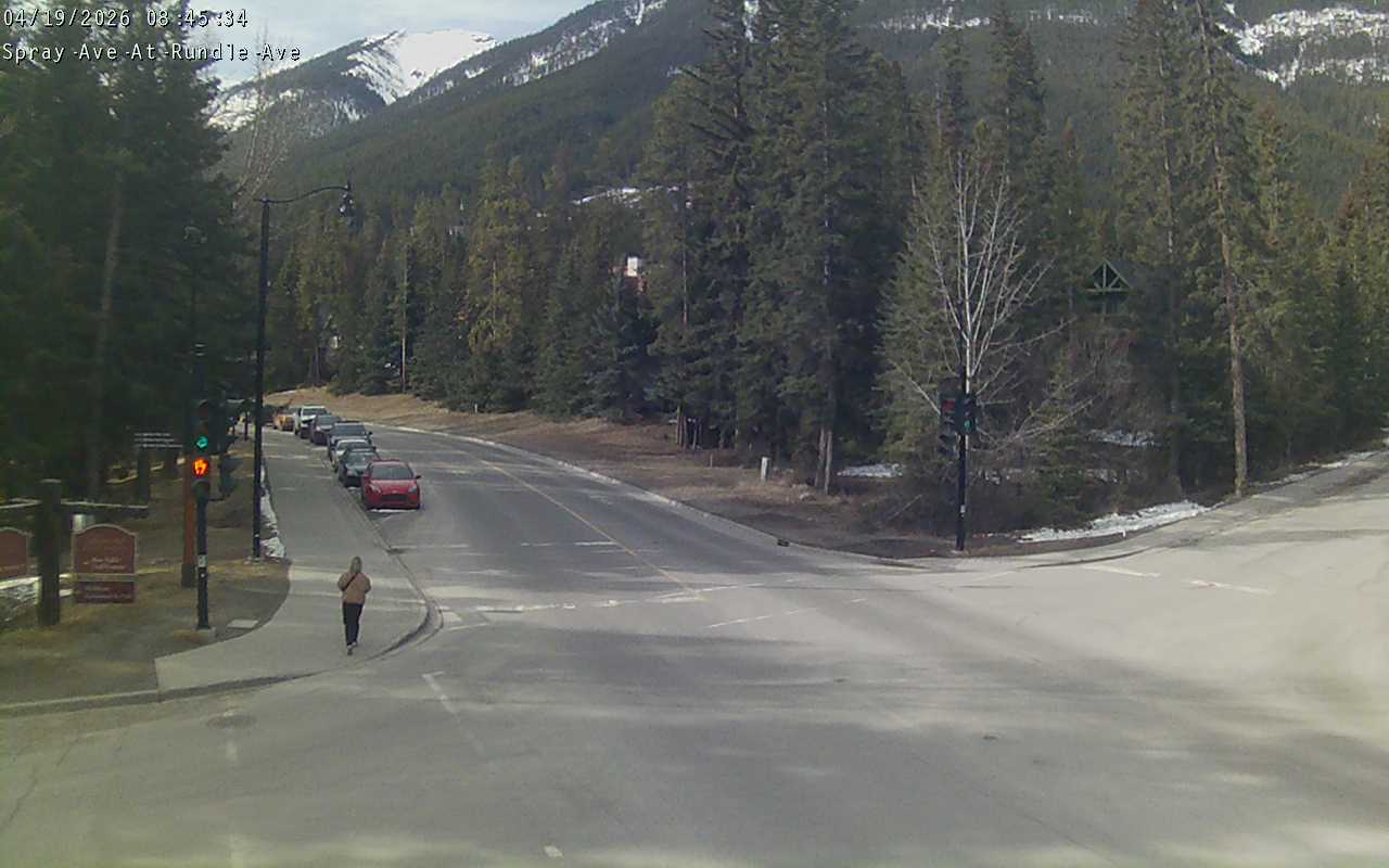 Spray Ave at Rundle Ave — Road