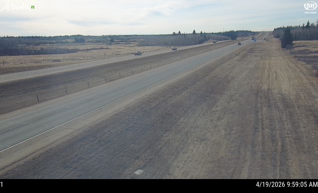 Hwy 2: North of Morningside Overpass near Ponoka — West side of HWY
