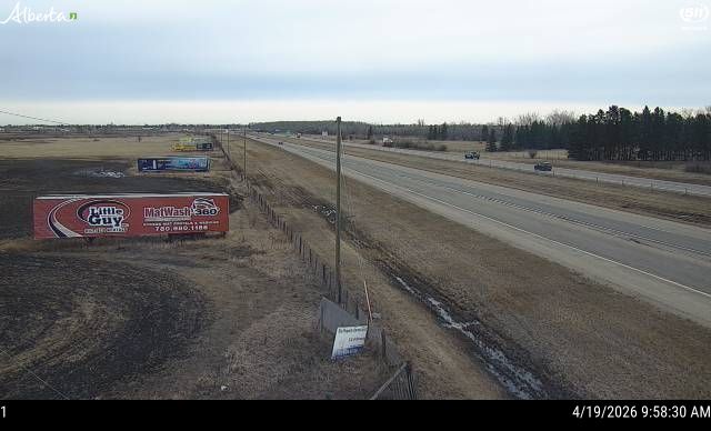 Hwy 2: South of Hwy 2A overpass near Leduc — West side of HWY