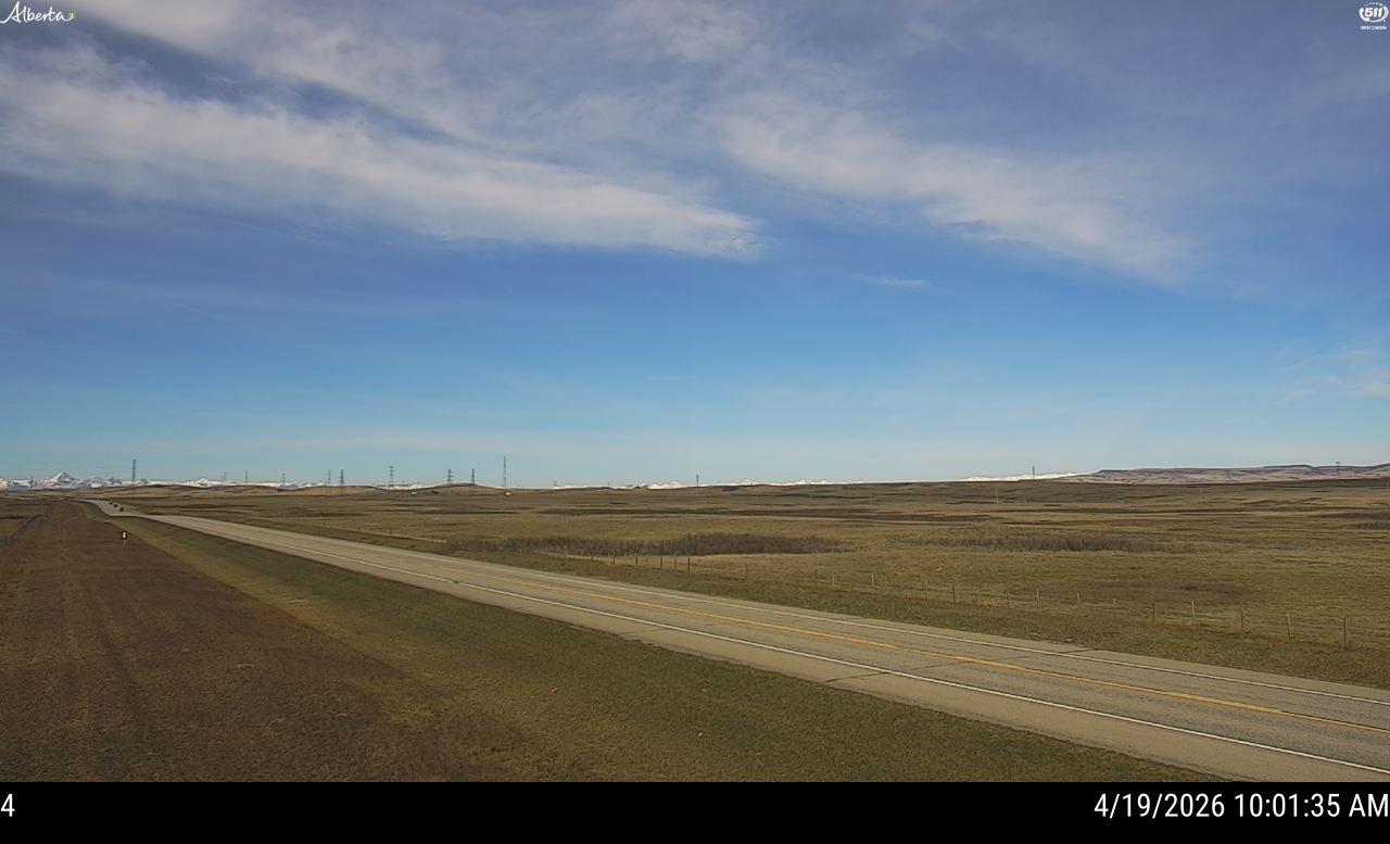 Hwy 3: East of Range Road 272 near Fort Macleod — South side of HWY