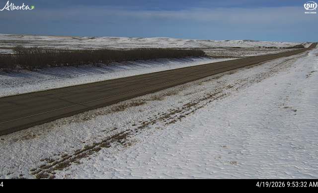 Hwy 9: at Field Access near Sibbald — WB, North side of HWY