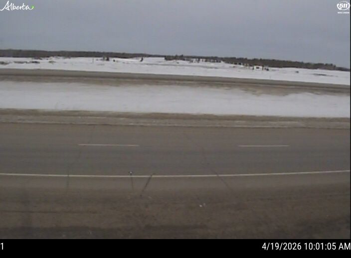 Hwy 63: approx. 94km S of Fort McMurray near Mariana Lake — East side of HWY