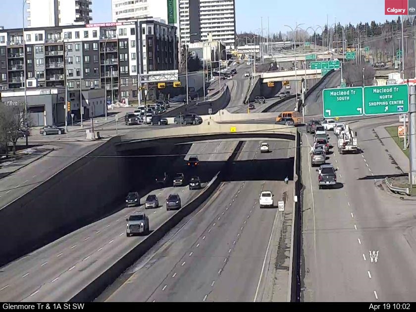 Glenmore Trail / 1A Street SW — SW