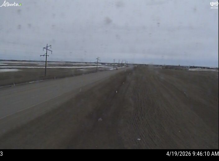Hwy 2: North of Twp Road 780 near Rycroft — East side of HWY