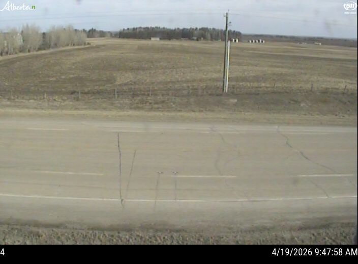 Hwy 11: at RR65 east of Rocky Mountain House — South side of HWY