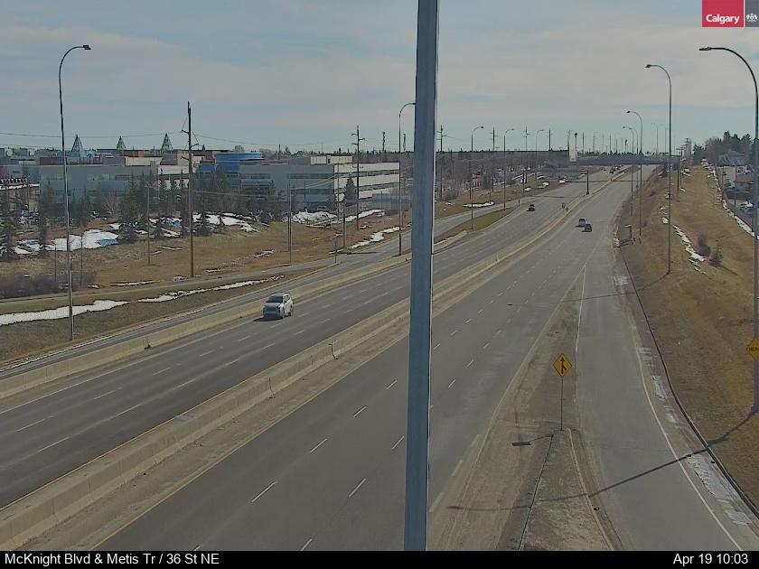 McKnight Blvd / Metis Trail NE — NE