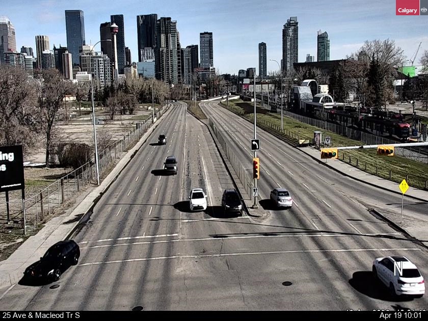 25 Avenue / Macleod Trail SE — SE