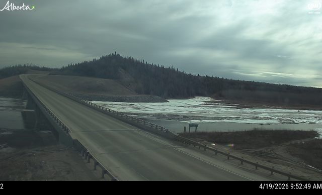 Hwy 22: Drayton Valley Bridge — SWB, NW side of HWY