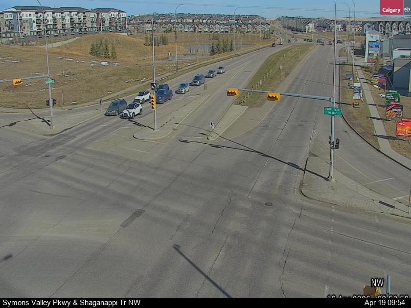 Symons Valley Pkwy and Shaganappi Tr NW — Symons Valley Pkwy and Shaganappi Tr NW
