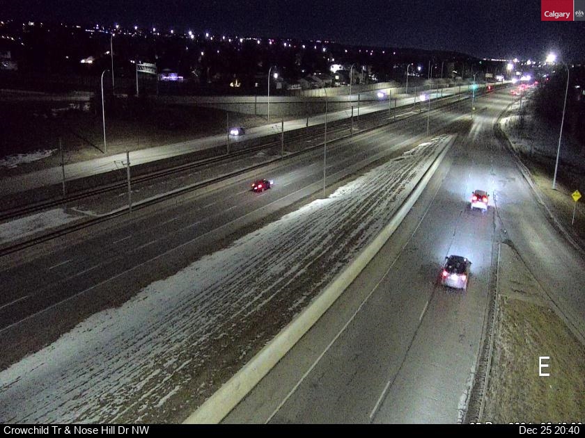 Traffic Cam Crowchild Trail / Nosehill Drive NW