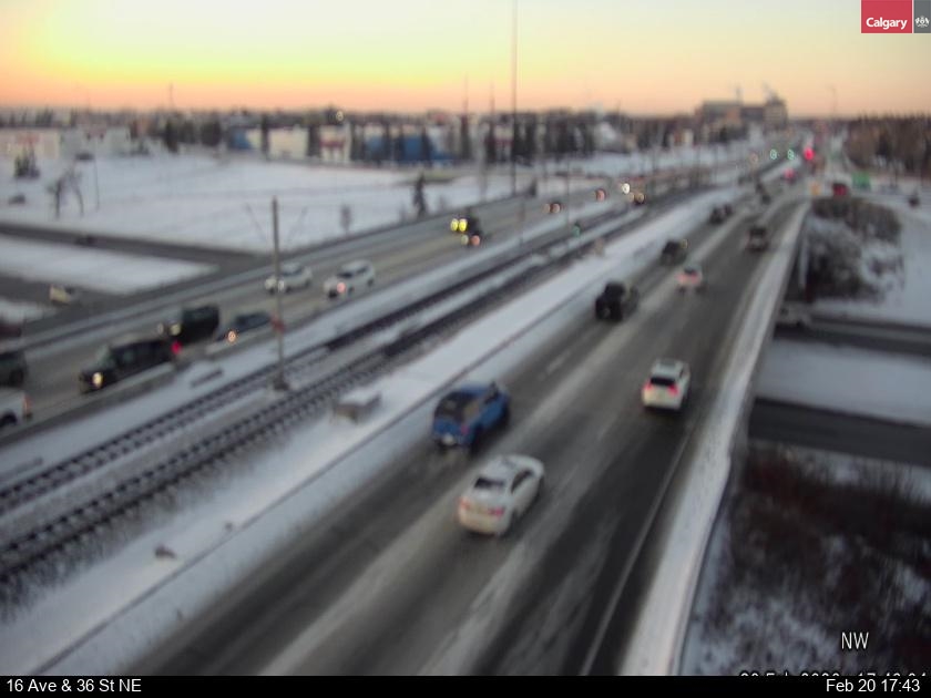 Traffic Cam 16 Avenue / 36 Street NE