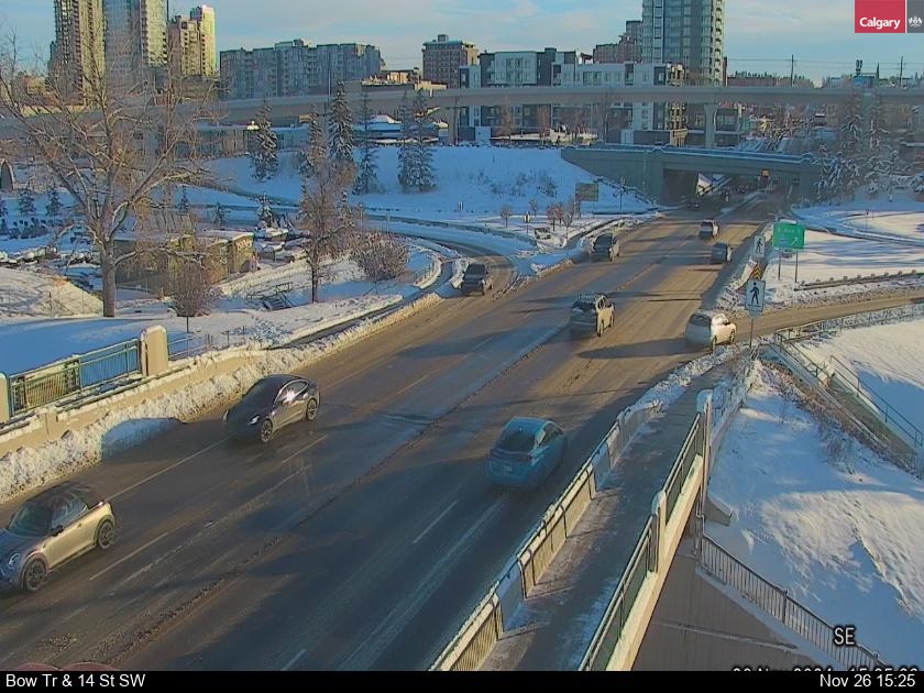 Traffic Cam Bow Trail / 14 Street SW