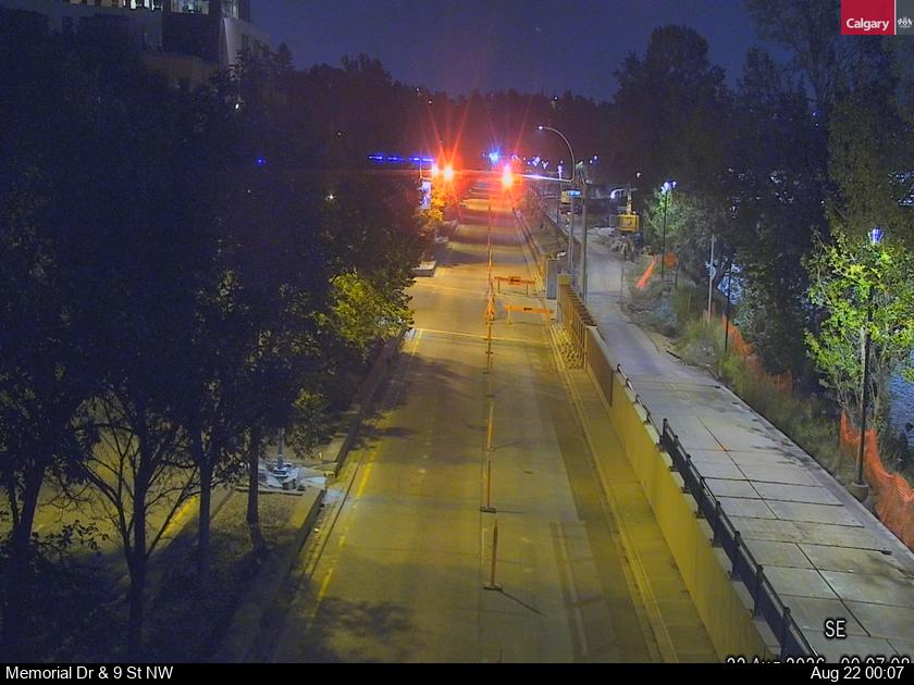 Traffic Cam Memorial Drive / 9 Street NW