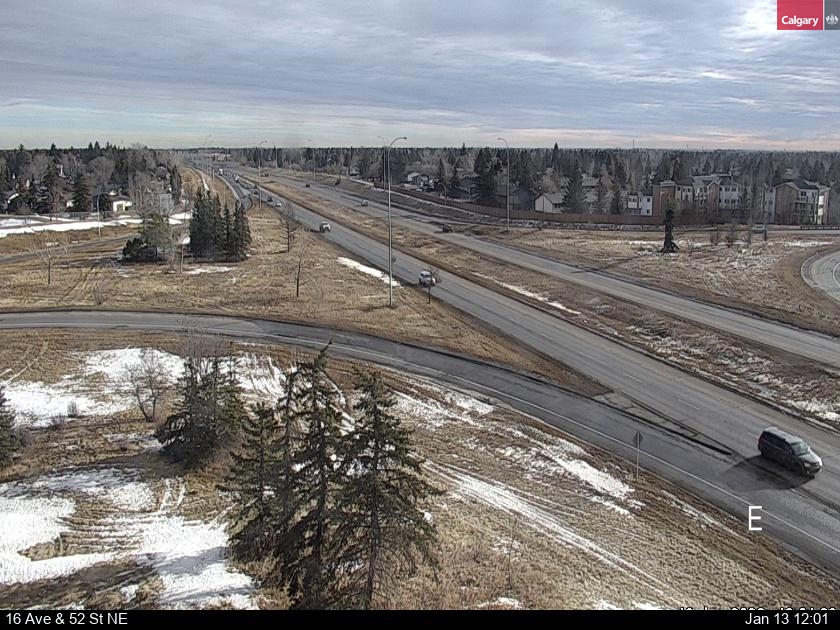 Traffic Cam 16 Avenue / 52 Street NE